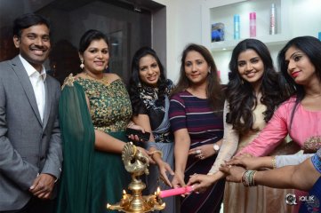 Anupama Parameshwaran Inaugurates ABC Clinic at Banjara Hills